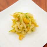 「白菜があれば作って！」レンジで3分、あとは混ぜるだけ！簡単すぎるレシピ