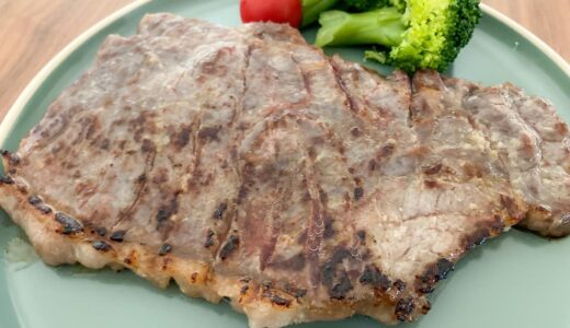 【ステーキ焼き方】「安いステーキ肉が驚くほどやわらかくなる」意外と知らない下処理の方法とは？