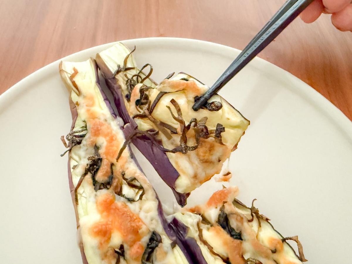 なす×塩昆布×チーズのトースター焼き