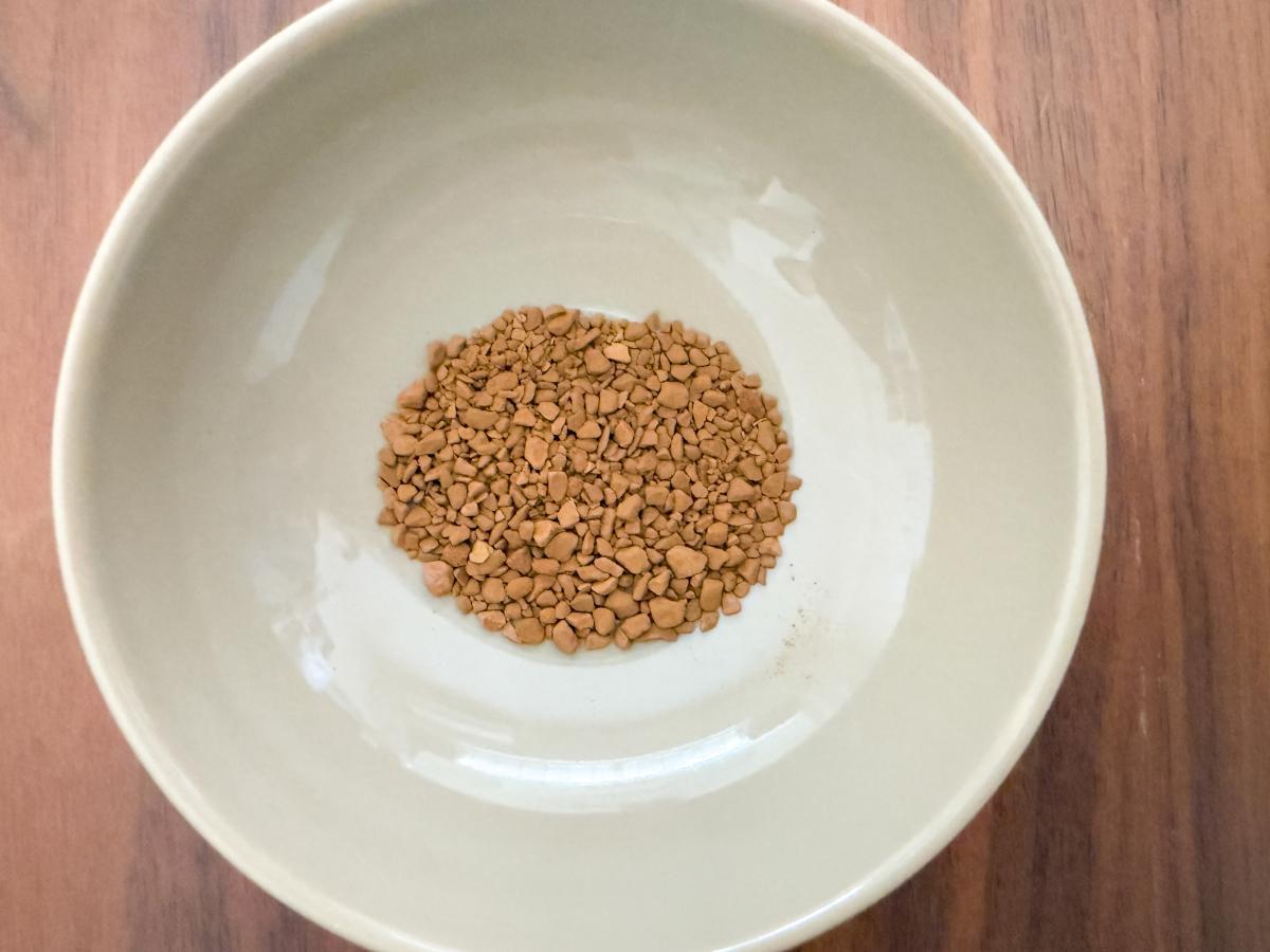 コーヒーを溶かす